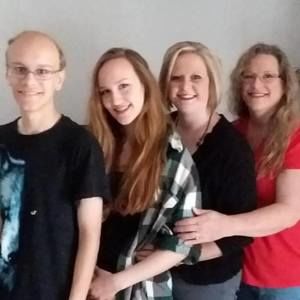 Meet your Posher, Sharon